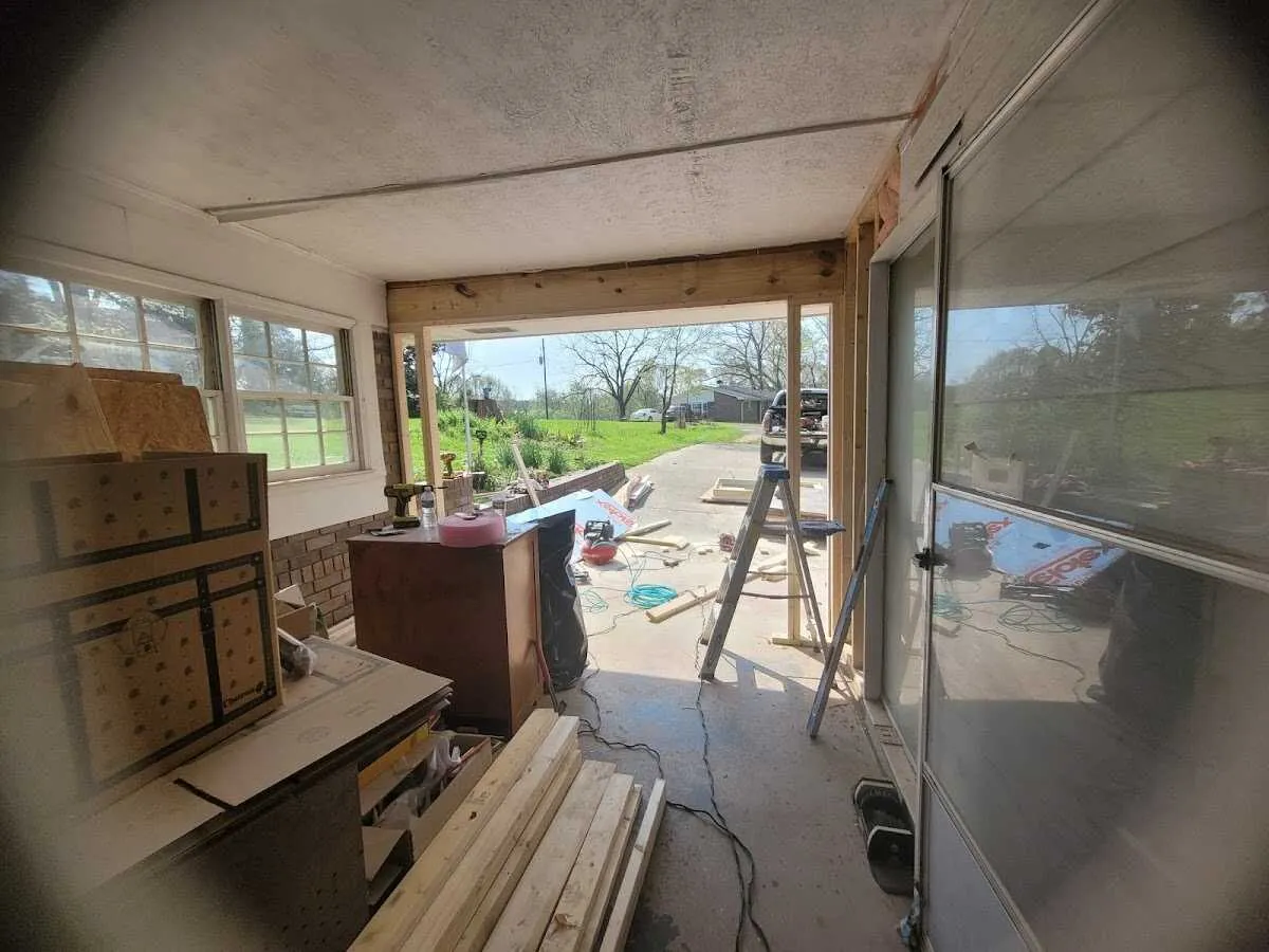 Air movers and dehumidifier for Drying & Dehumidification in Riverton